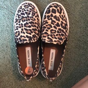 Steve Madden Cheetah Print Sneakers